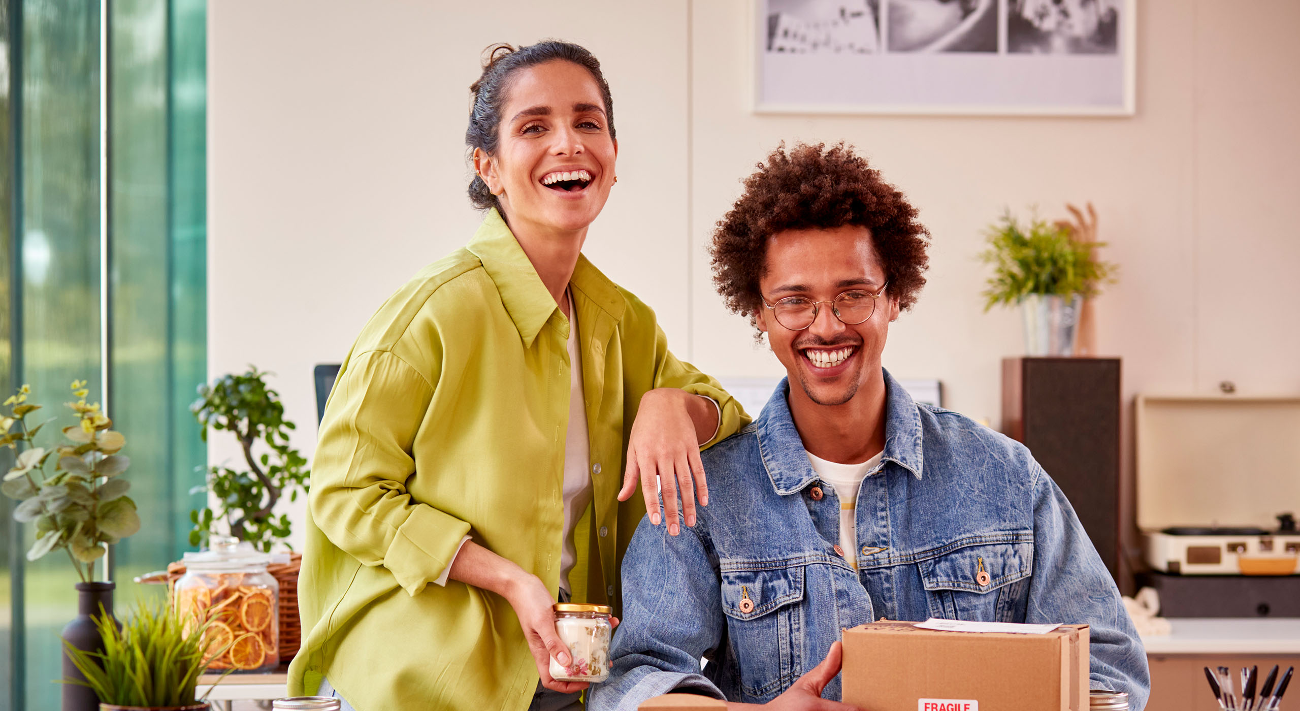 Social marketing for e-commerce
